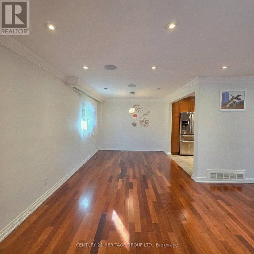 42 Fred Valley Drive, Markham, photo 5