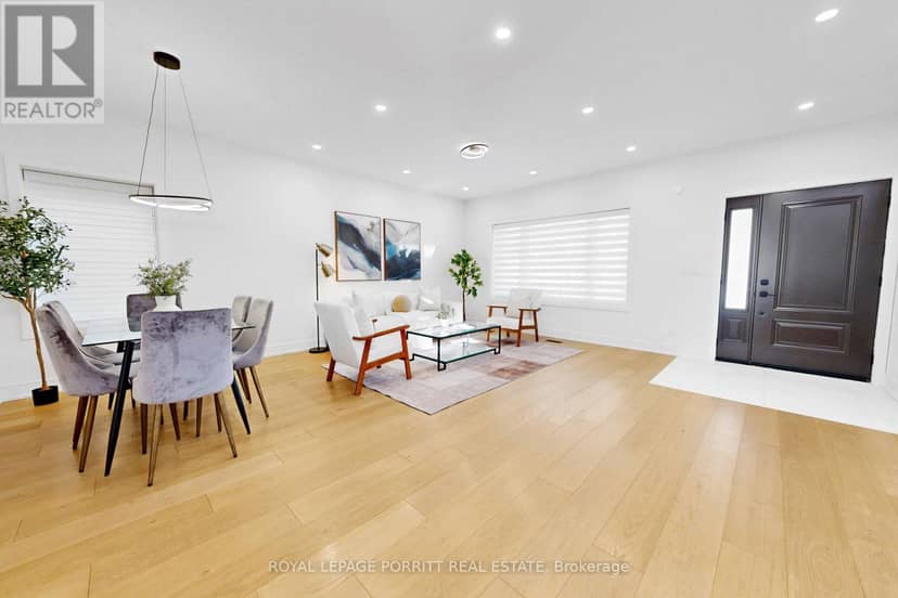 94 Edgecroft Road, Toronto, photo 2