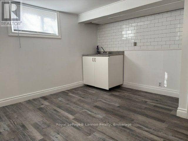 1711 Donald Street E — photo 13 of 30