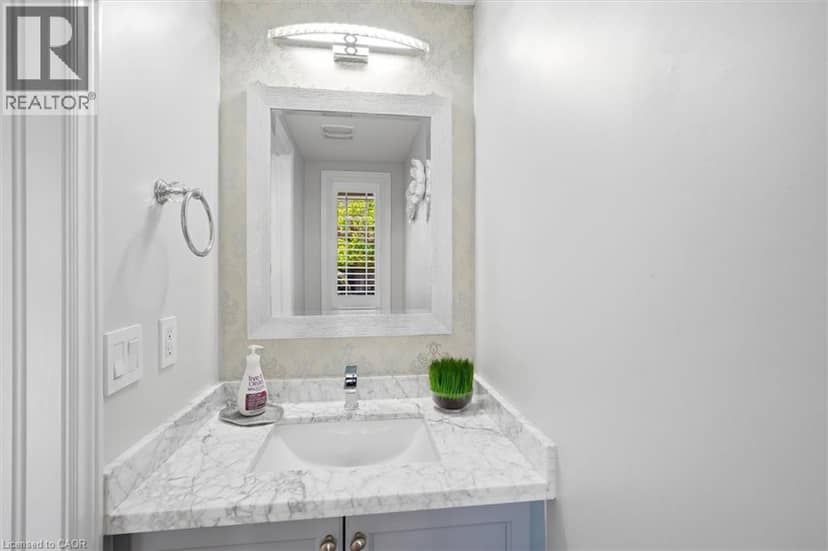84 PERIWINKLE Drive, Stoney Creek, photo 6
