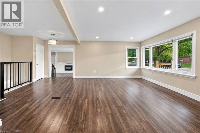 67 FORSTER Street, St. Catharines, photo 6