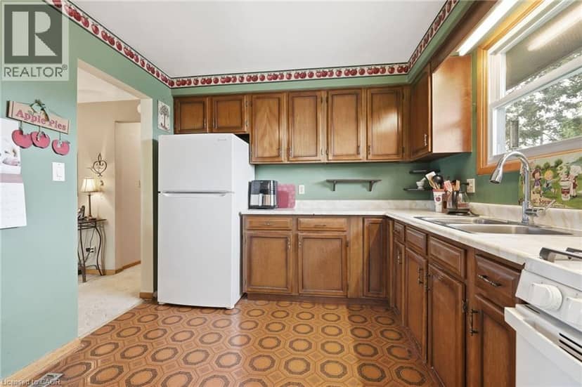3107 USSHER Street — photo 13 of 29