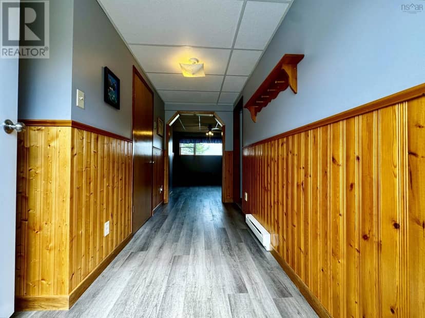 110 De Raymond St. — photo 24 of 40