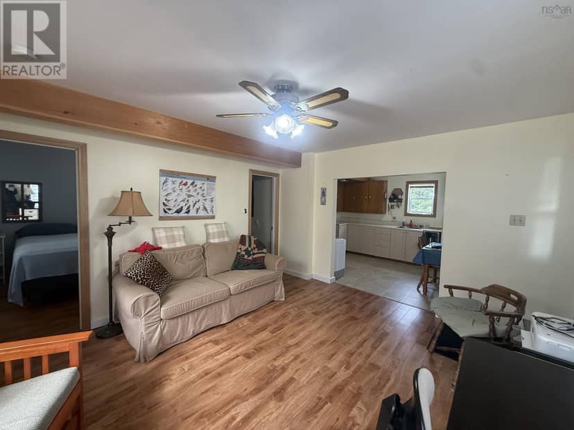 186 PORT BICKERTON VILLAGE Road — photo 13 of 24