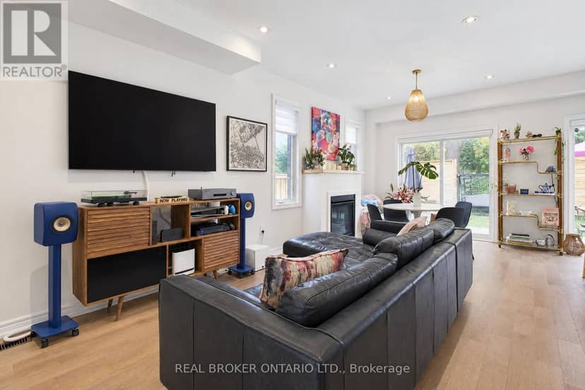 60 Starling Drive — photo 12 of 39