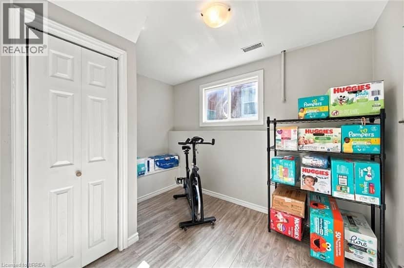 41 GORDON Street — photo 15 of 31
