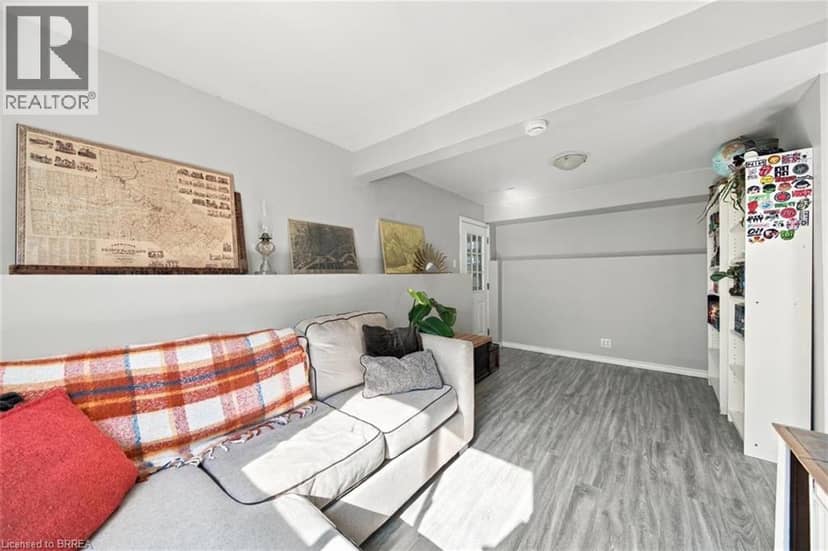 41 GORDON Street — photo 17 of 31