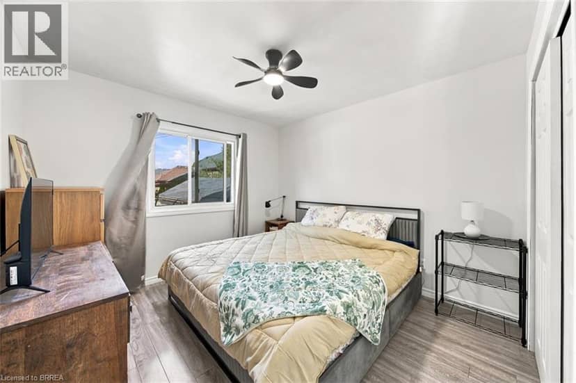 41 GORDON Street — photo 11 of 31