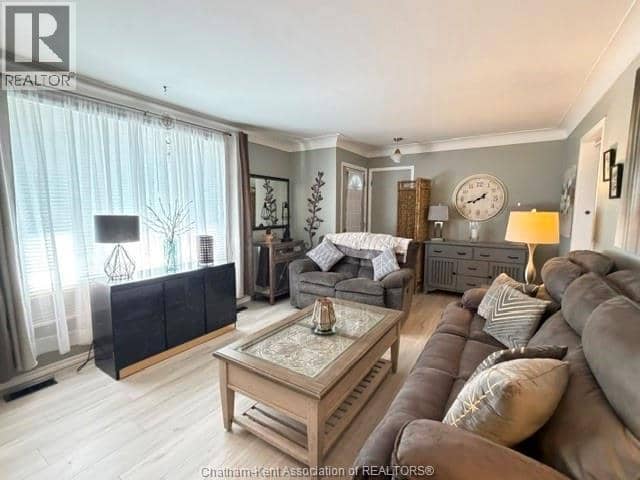 35 Sudbury DRIVE, Chatham, photo 2