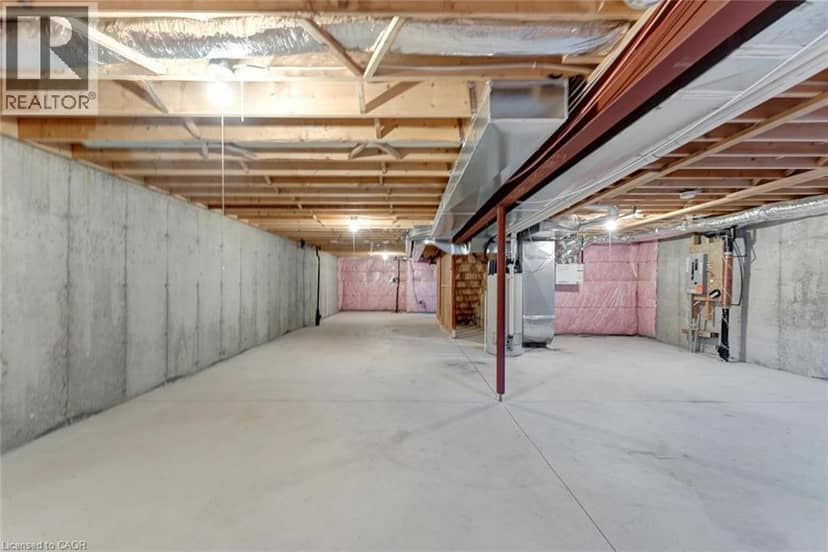 550 GREY Street Unit# 11 — photo 27 of 30