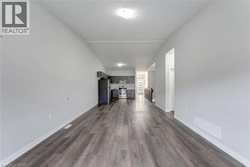 550 GREY Street Unit# 11 — photo 9 of 30