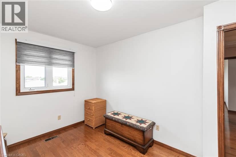 311 HEMLOCK Avenue — photo 23 of 40
