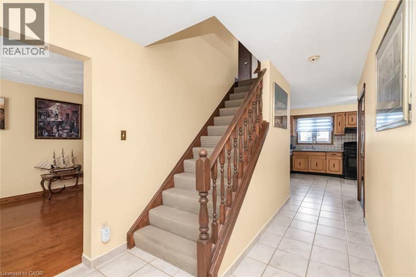 311 HEMLOCK Avenue — photo 17 of 40