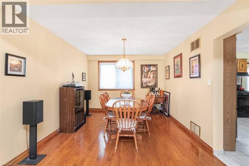 311 HEMLOCK Avenue, Stoney Creek, photo 8