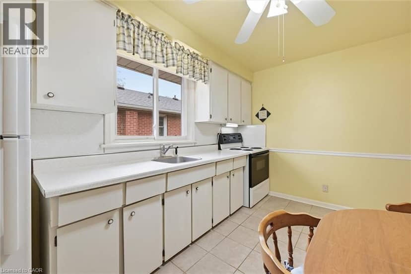342 EAST 16TH Street, Hamilton, photo 6