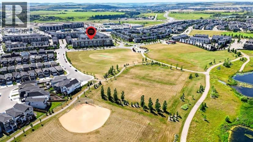 418, 10 Walgrove Walk SE, Calgary, photo 4