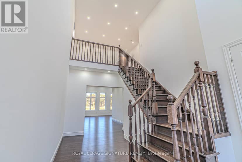 248 Freure Drive, Cambridge, photo 8