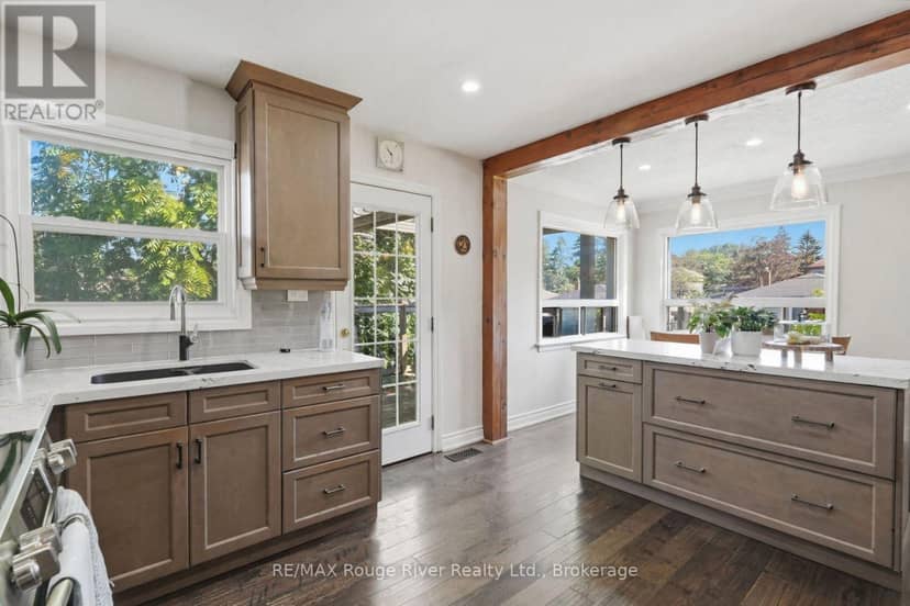 42 Anson Avenue — photo 15 of 33