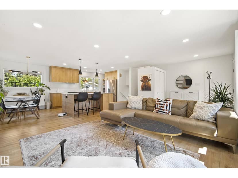 14616 88 AV NW — photo 9 of 40