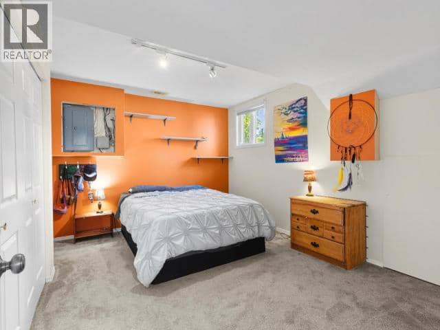 22 Garnet Crescent — photo 23 of 32