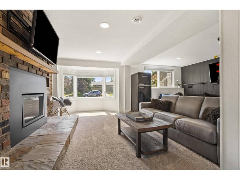 14616 88 AV NW — photo 32 of 40