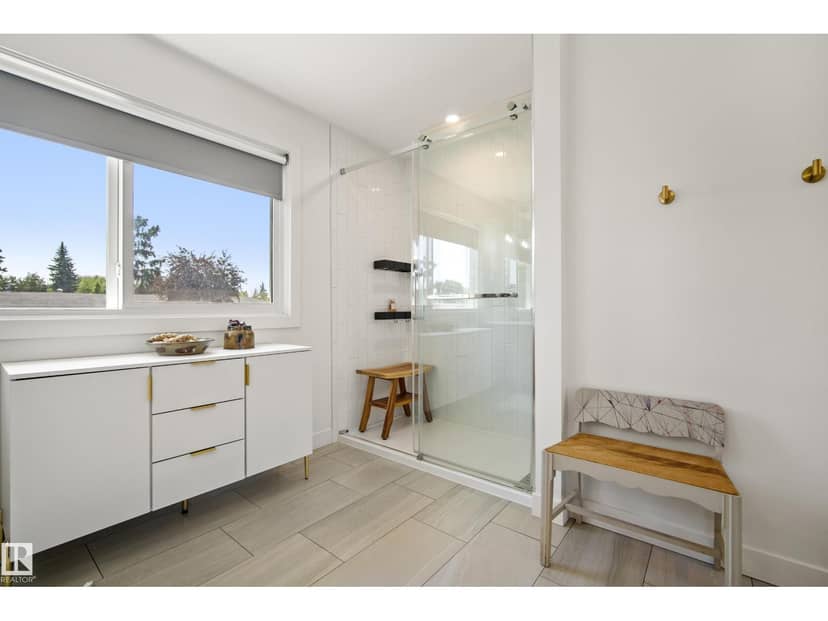 14616 88 AV NW — photo 23 of 40