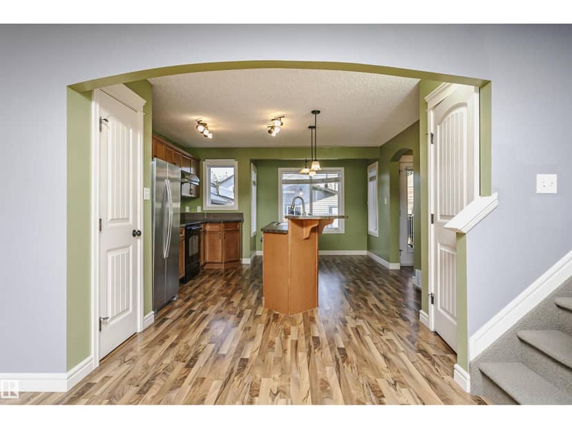 12051 18 AV SW SW, Edmonton, photo 7