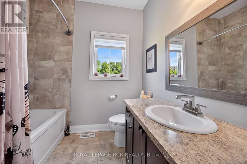 3 Thoroughbred Drive — photo 21 of 40