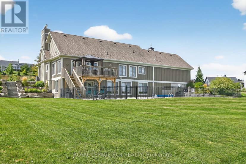 3 Thoroughbred Drive — photo 37 of 40