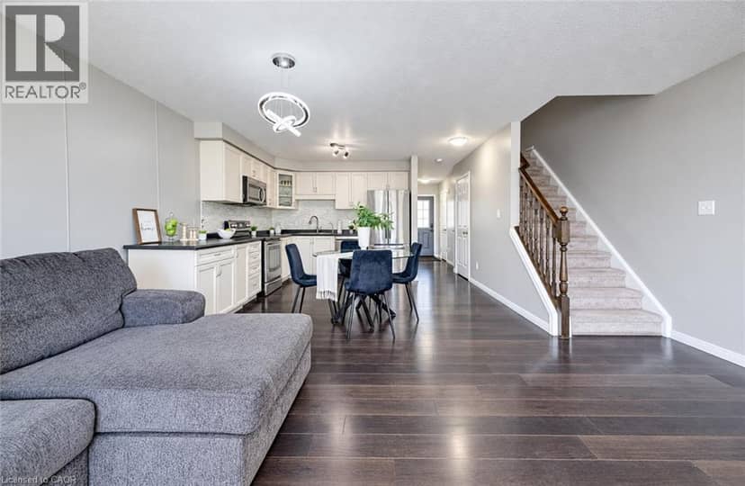 63 SORRENTO Street, Kitchener, photo 8
