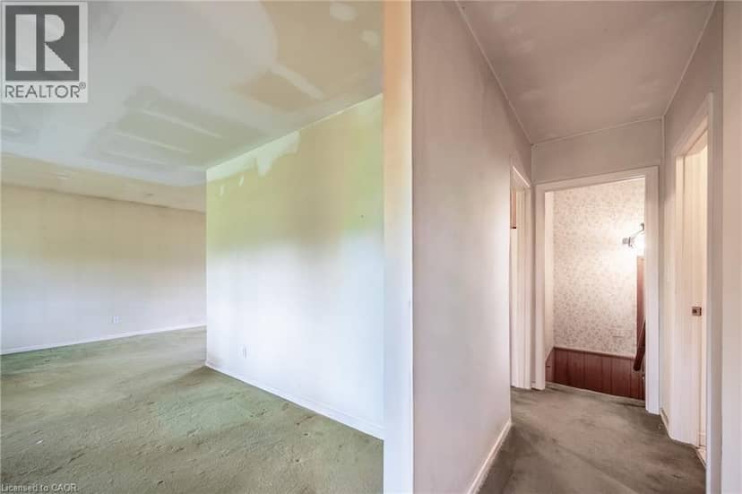 107 ERIE Street — photo 10 of 23