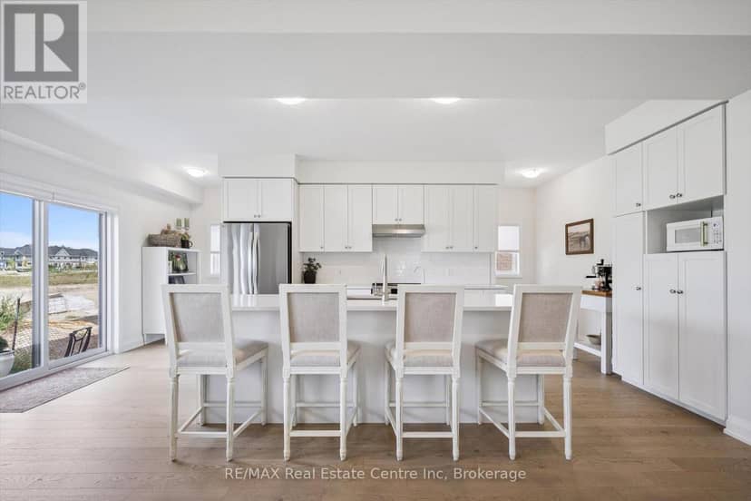 70 Imrie Road — photo 5 of 19