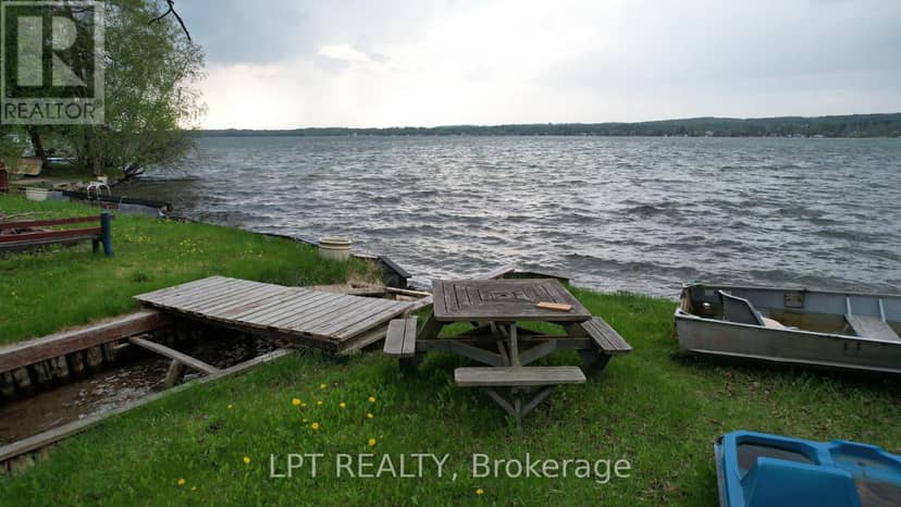 2458 South Orr Lake Road, Springwater, photo 2