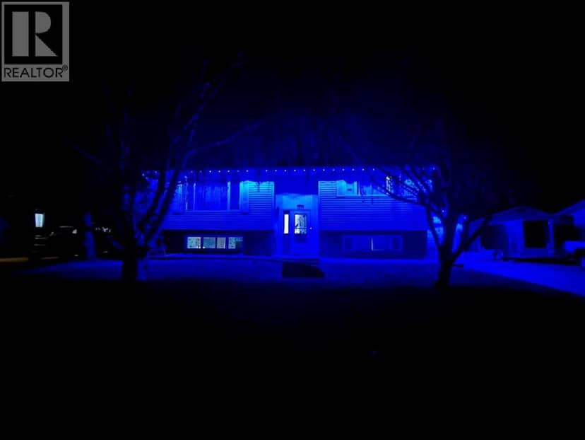2314 26 Street — photo 38 of 40
