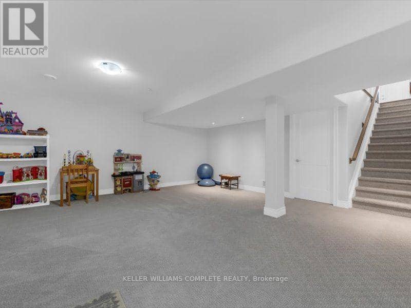 21 - 17 Ridgeview Crescent — photo 30 of 40
