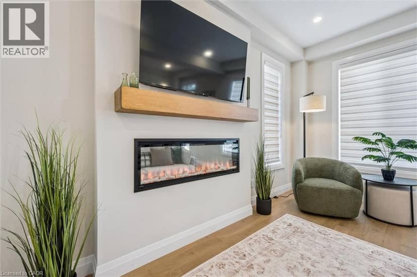 127 CATHERINE Street — photo 7 of 32
