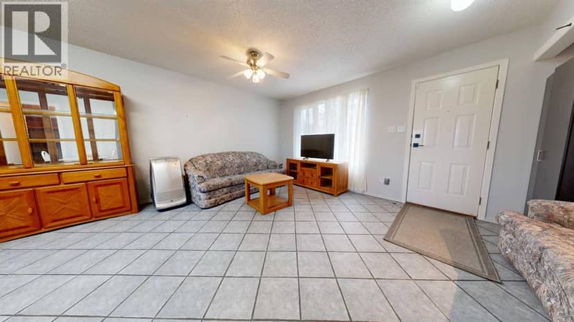 5117 45 Avenue, Taber, photo 7