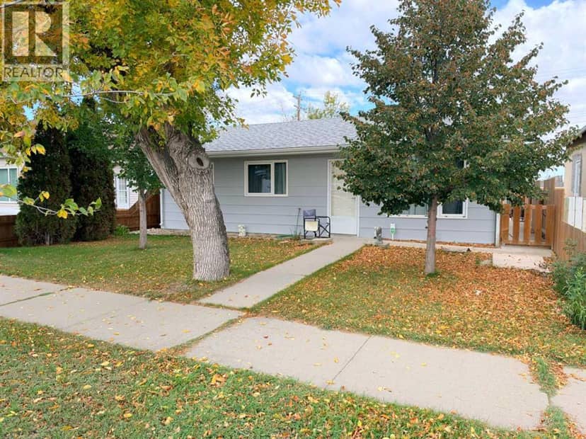 5117 45 Avenue, Taber, photo 3