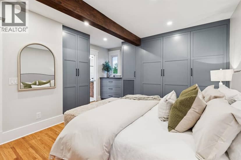 3607 7 Street SW — photo 15 of 40