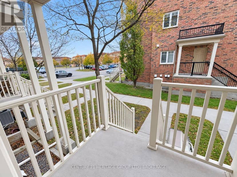 182 - 150 Urbancrest Private — photo 9 of 24