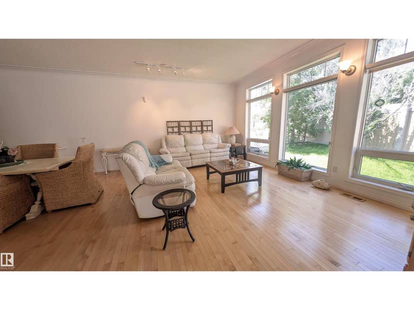 8 Butterworth Pt NW — photo 13 of 32
