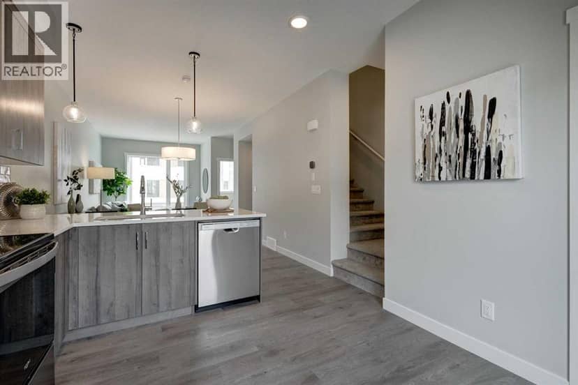 212 Shawnee Square SW — photo 14 of 34