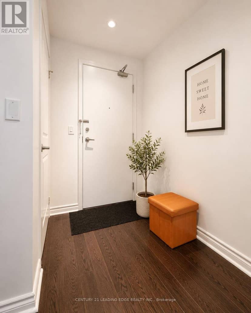 404 - 2885 Bayview Avenue — photo 13 of 13