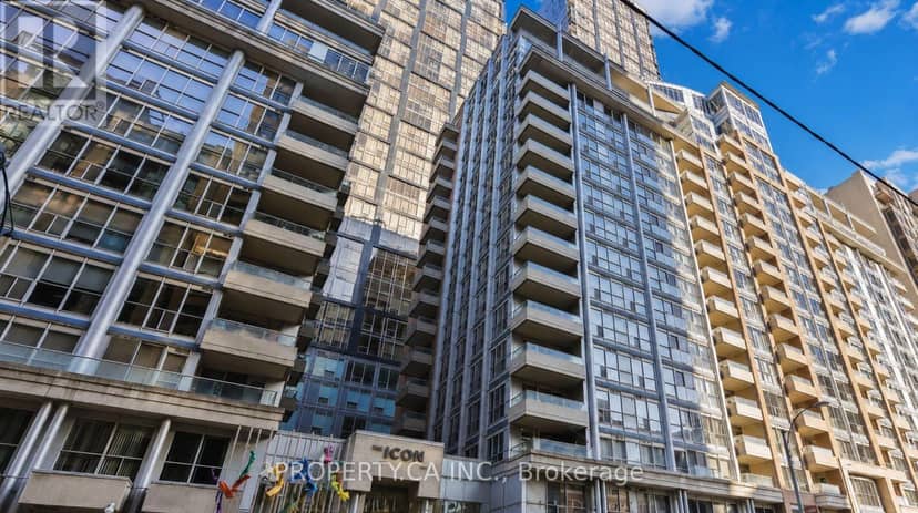 329 - 250 Wellington Street, Toronto, photo 2