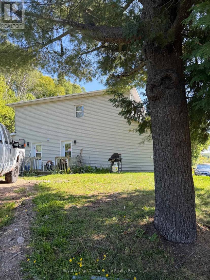 226 Railway Street, Bonfield, photo 2