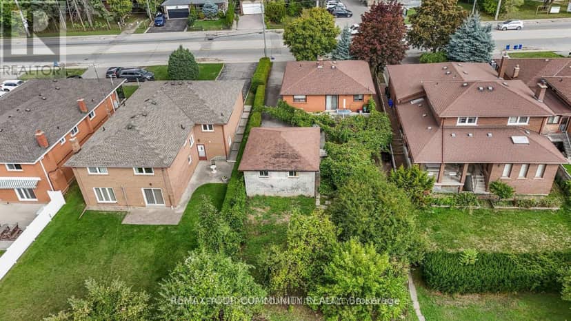 221 Elgin Mills Road W — photo 34 of 40
