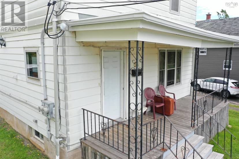 65 View Street — photo 8 of 40