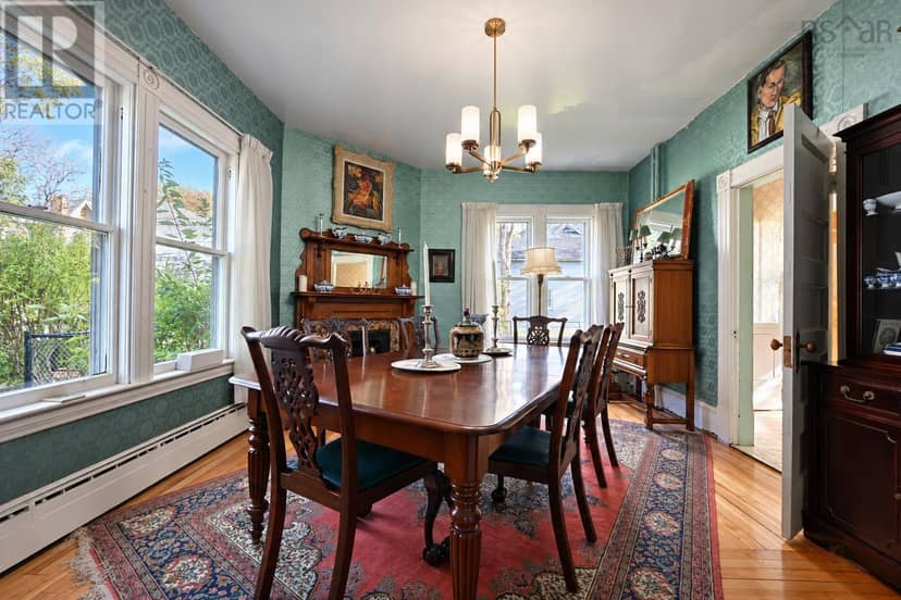 18 Park Street — photo 10 of 40
