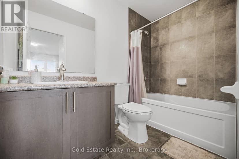 85 - 135 Hardcastle Drive — photo 29 of 40