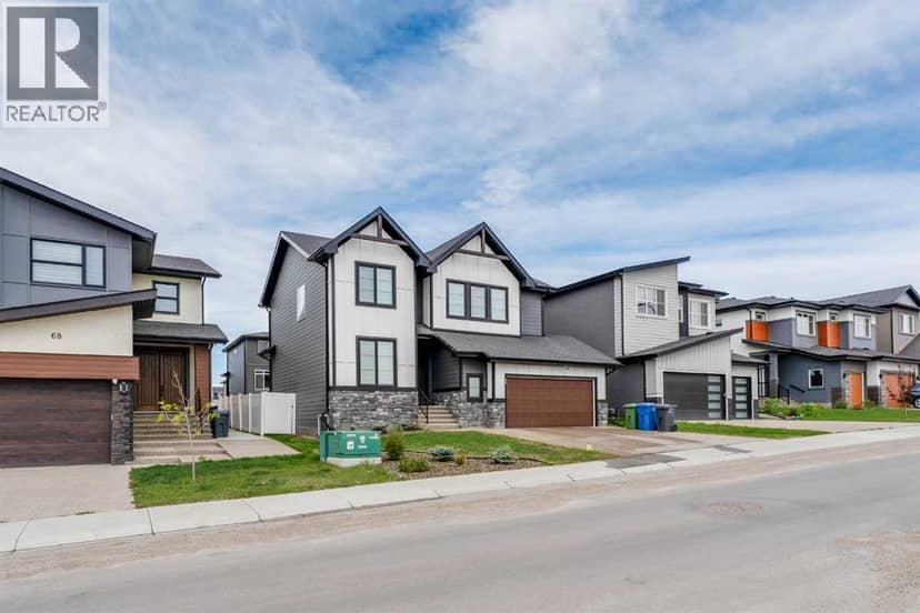 64 Waterford Terrace, Chestermere, photo 2